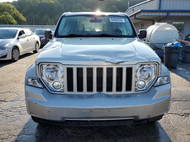 Photo 4 VIN: 1J8GN28K39W535988 - JEEP LIBERTY SP 