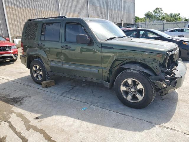 Photo 3 VIN: 1J8GN28K48W116546 - JEEP LIBERTY 