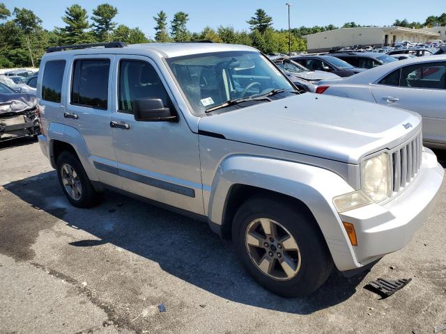 Photo 3 VIN: 1J8GN28K48W193451 - JEEP LIBERTY SP 