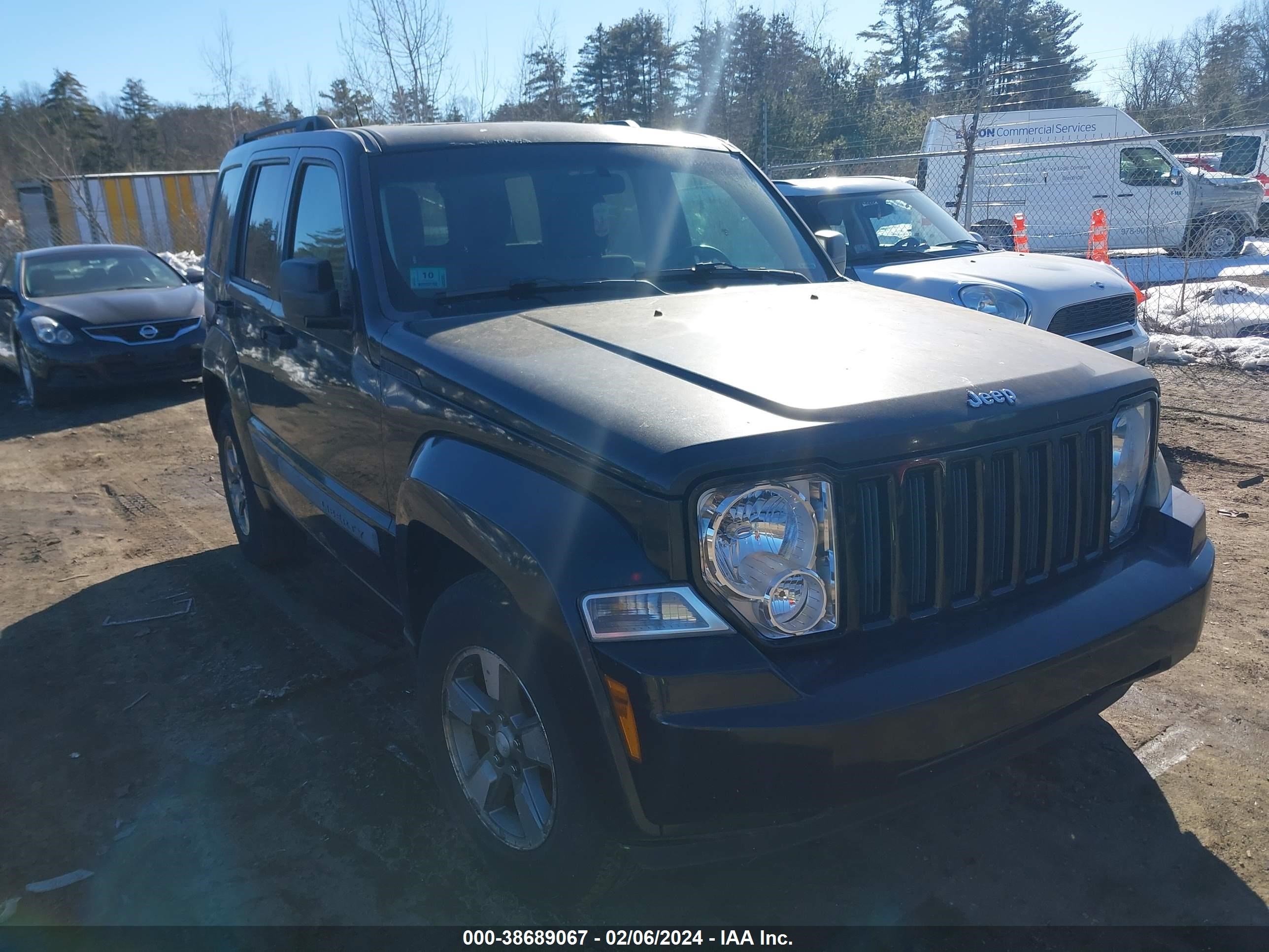 Photo 0 VIN: 1J8GN28K48W210488 - JEEP LIBERTY (NORTH AMERICA) 