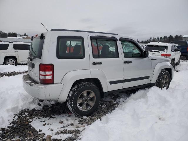 Photo 2 VIN: 1J8GN28K58W105782 - JEEP LIBERTY 