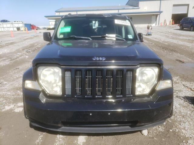 Photo 4 VIN: 1J8GN28K58W155114 - JEEP LIBERTY SP 