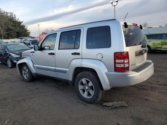 Photo 1 VIN: 1J8GN28K58W155422 - JEEP LIBERTY 