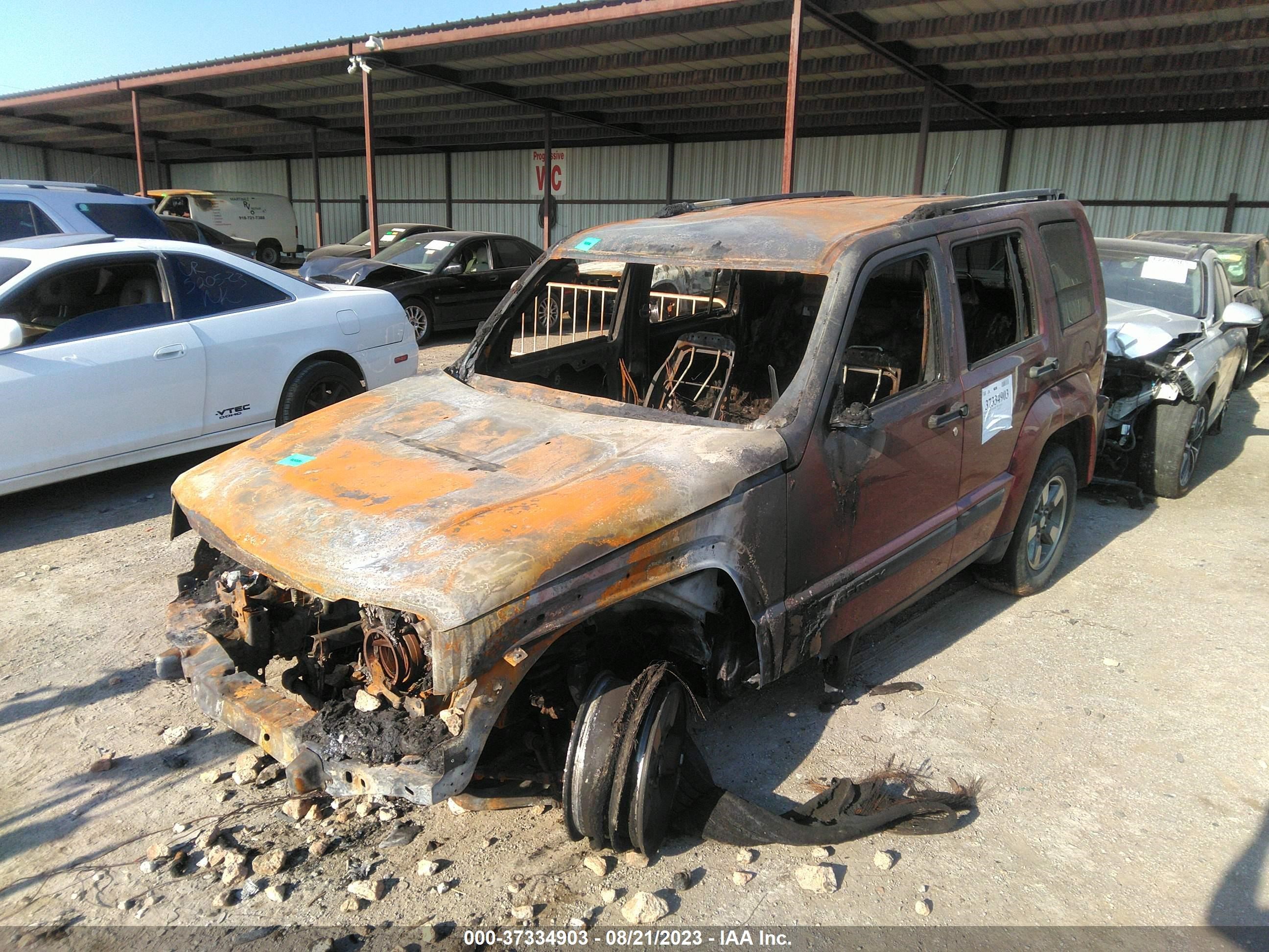 Photo 5 VIN: 1J8GN28K58W286561 - JEEP LIBERTY (NORTH AMERICA) 