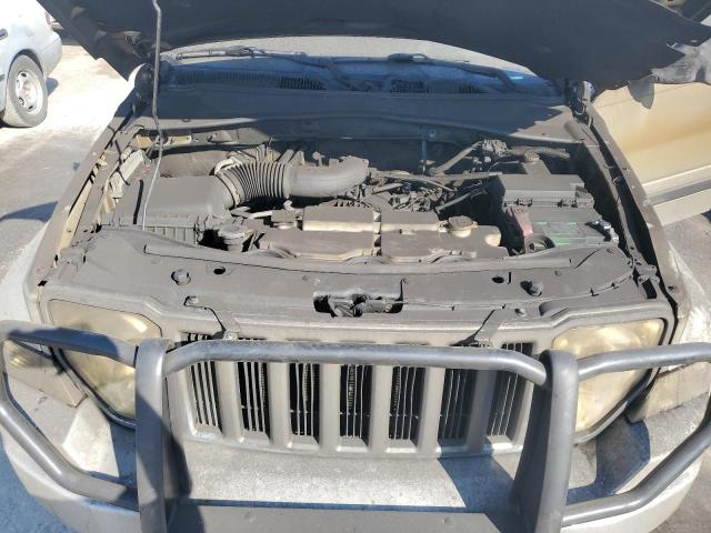 Photo 11 VIN: 1J8GN28K68W202215 - JEEP LIBERTY 