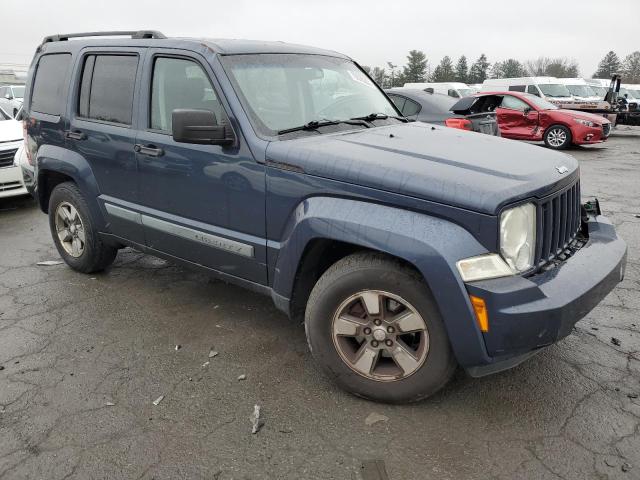 Photo 3 VIN: 1J8GN28K68W210153 - JEEP LIBERTY 