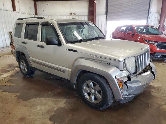 Photo 3 VIN: 1J8GN28K68W214963 - JEEP LIBERTY 