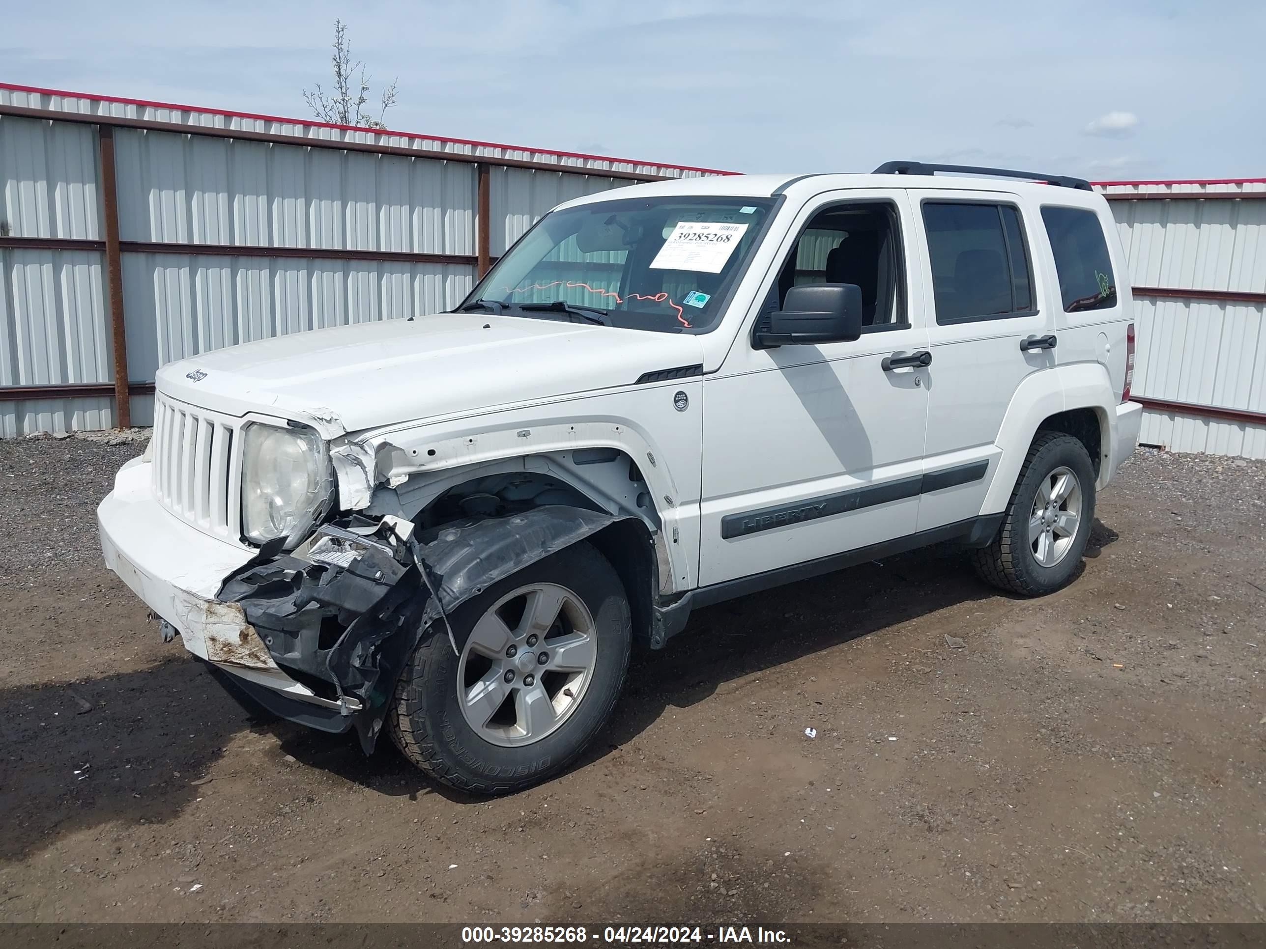 Photo 1 VIN: 1J8GN28K69W537962 - JEEP LIBERTY (NORTH AMERICA) 