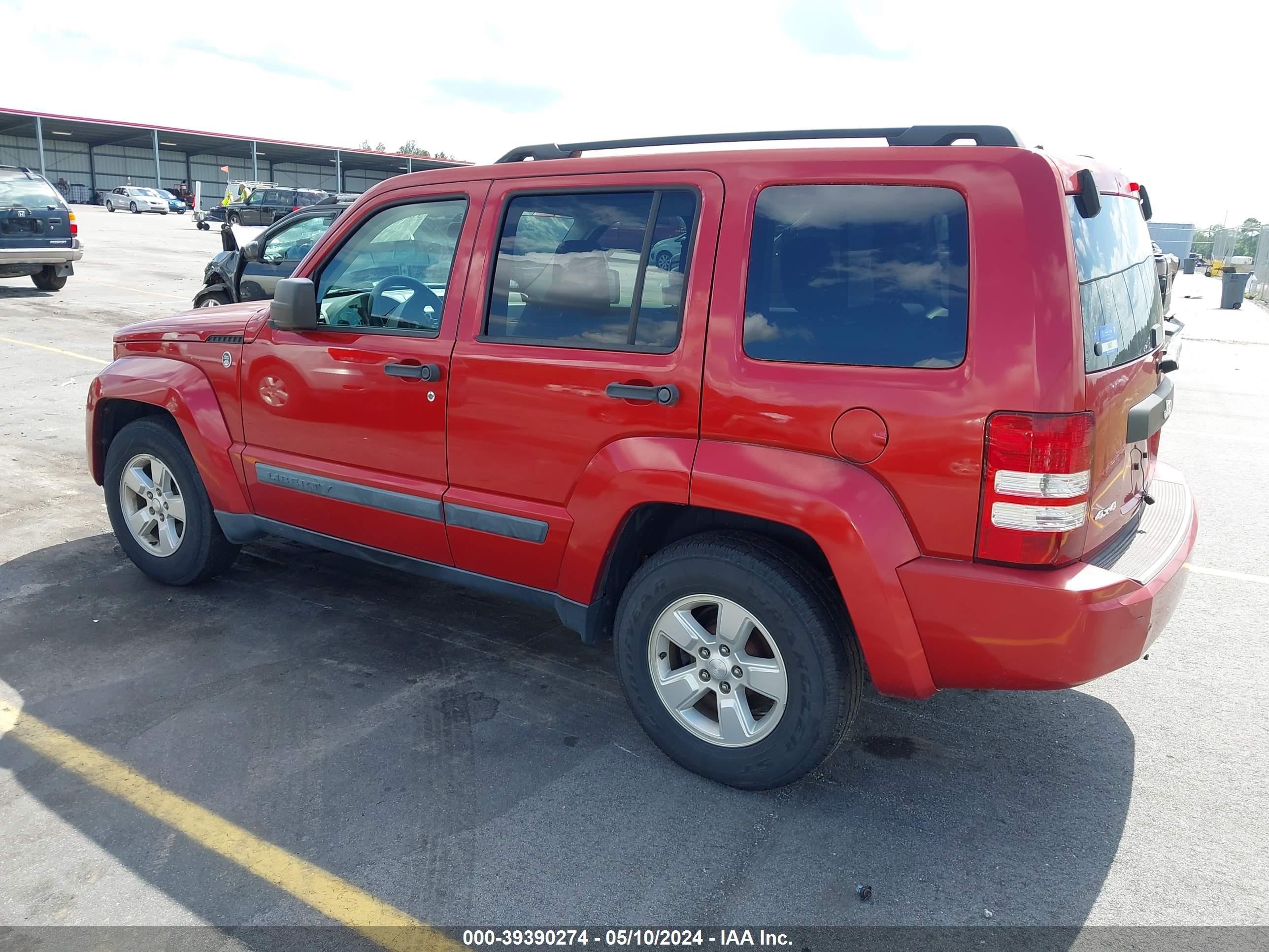 Photo 2 VIN: 1J8GN28K69W538948 - JEEP LIBERTY (NORTH AMERICA) 