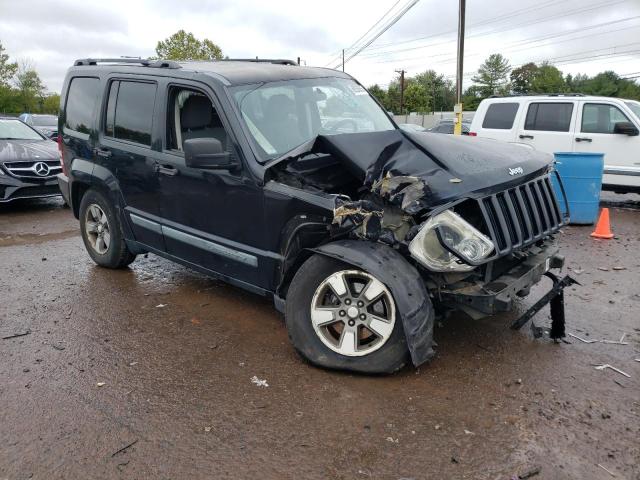 Photo 3 VIN: 1J8GN28K78W229617 - JEEP LIBERTY SP 