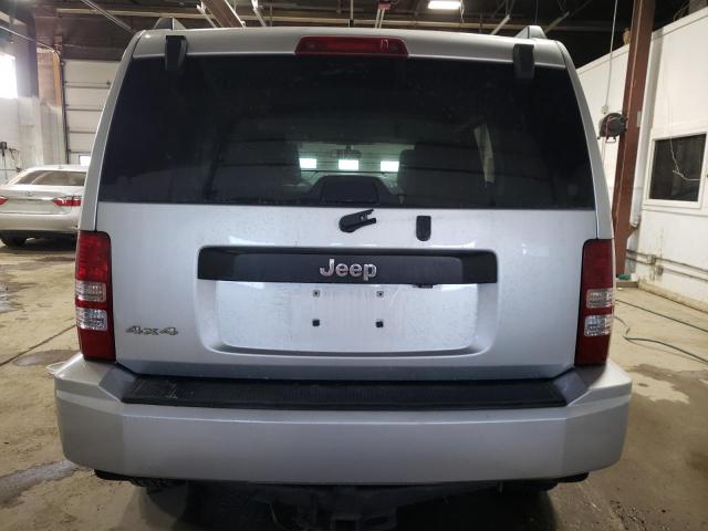 Photo 5 VIN: 1J8GN28K79W552745 - JEEP LIBERTY 