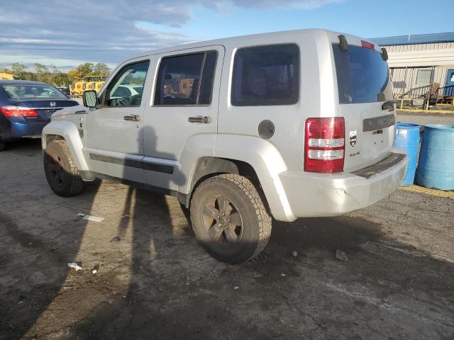 Photo 1 VIN: 1J8GN28K88W194182 - JEEP LIBERTY 