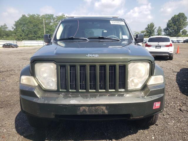 Photo 4 VIN: 1J8GN28K88W267244 - JEEP LIBERTY 