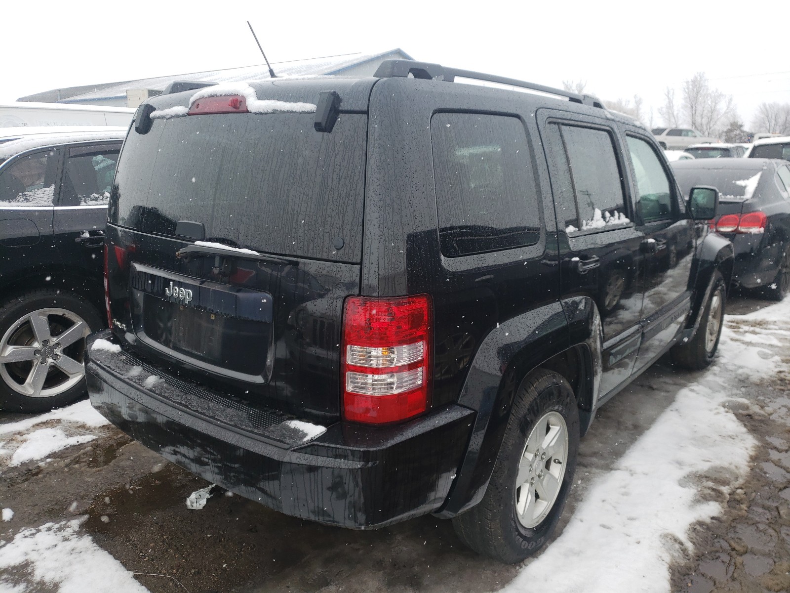 Photo 3 VIN: 1J8GN28K89W524176 - JEEP LIBERTY SP 