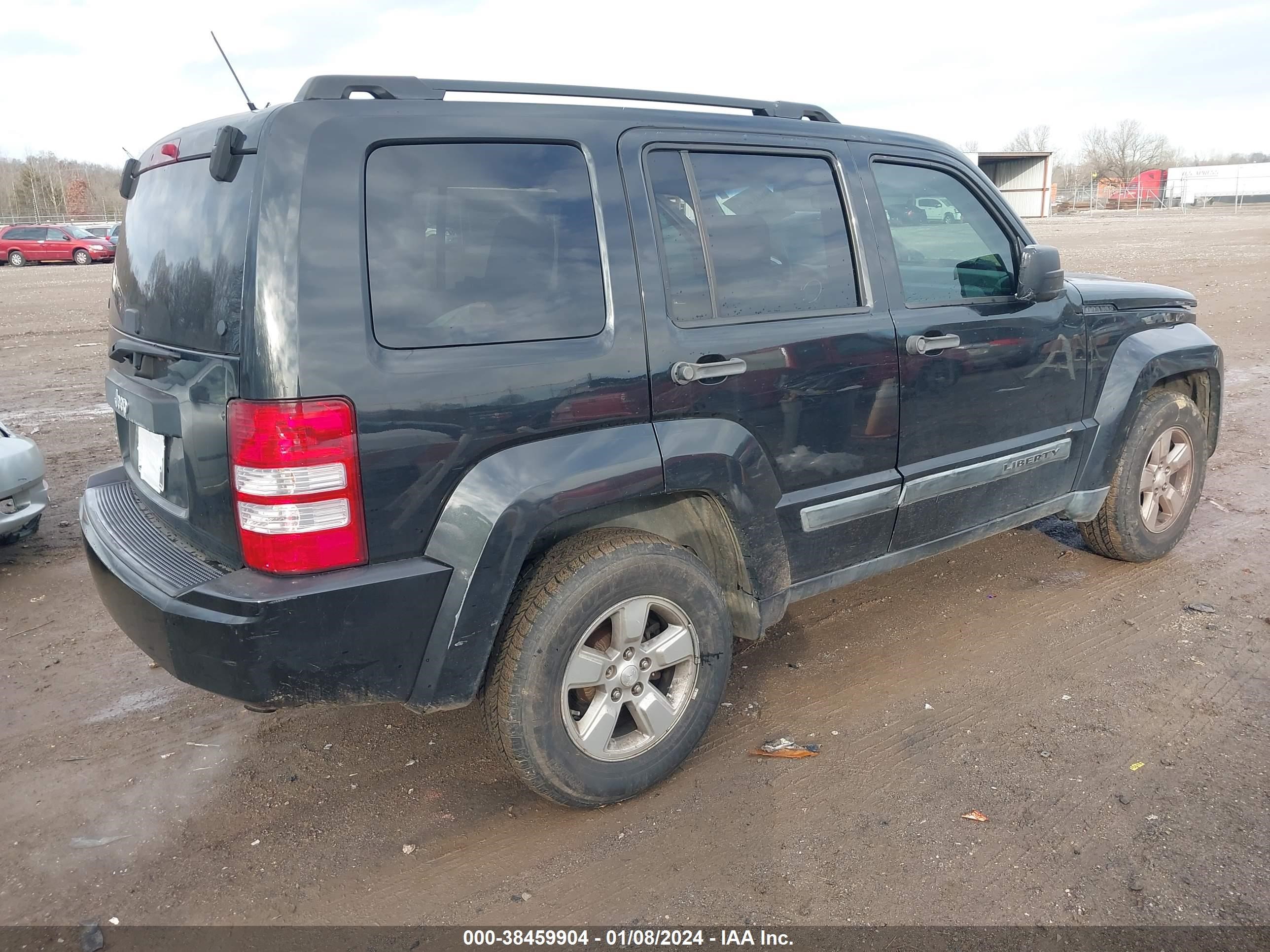 Photo 3 VIN: 1J8GN28K89W538515 - JEEP LIBERTY (NORTH AMERICA) 