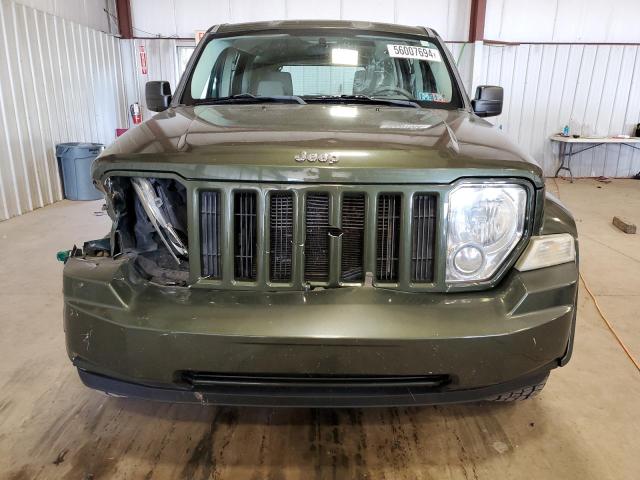 Photo 4 VIN: 1J8GN28K98W107714 - JEEP LIBERTY SP 