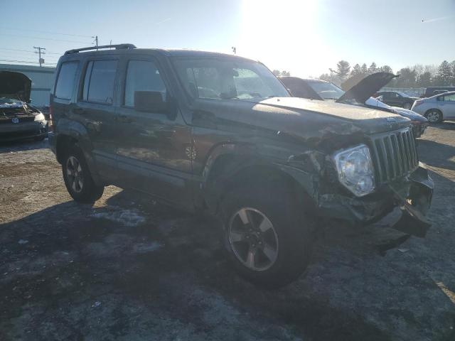 Photo 3 VIN: 1J8GN28K98W147047 - JEEP LIBERTY 