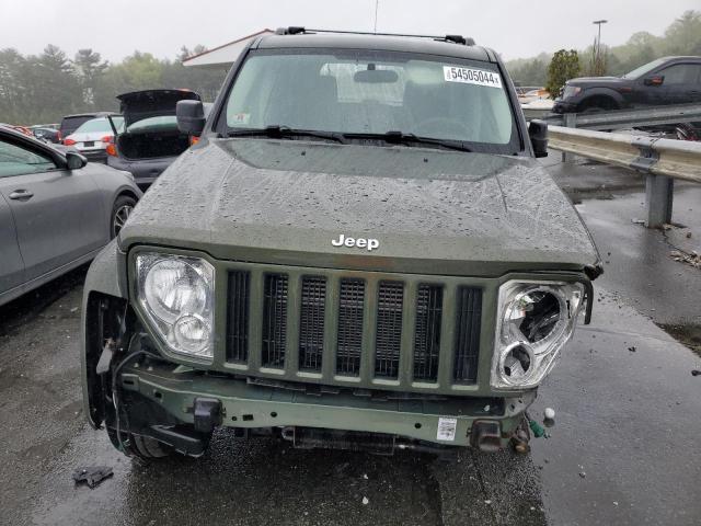 Photo 4 VIN: 1J8GN28K98W170456 - JEEP LIBERTY 