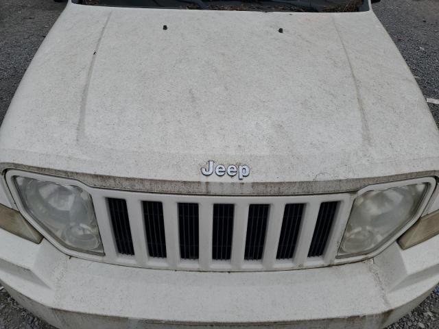 Photo 11 VIN: 1J8GN28K98W207733 - JEEP LIBERTY 