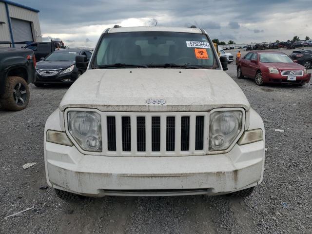 Photo 4 VIN: 1J8GN28K98W207733 - JEEP LIBERTY 