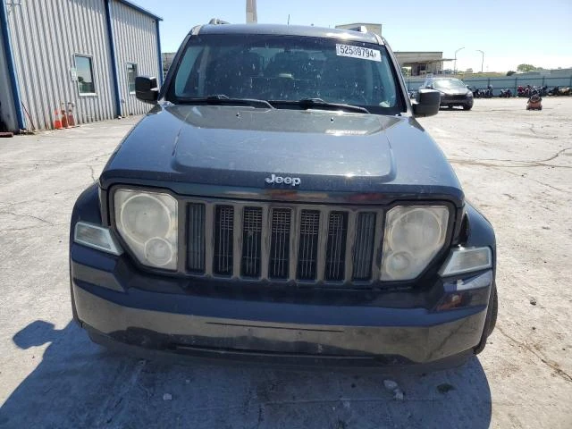 Photo 4 VIN: 1J8GN28K98W225388 - JEEP LIBERTY SP 