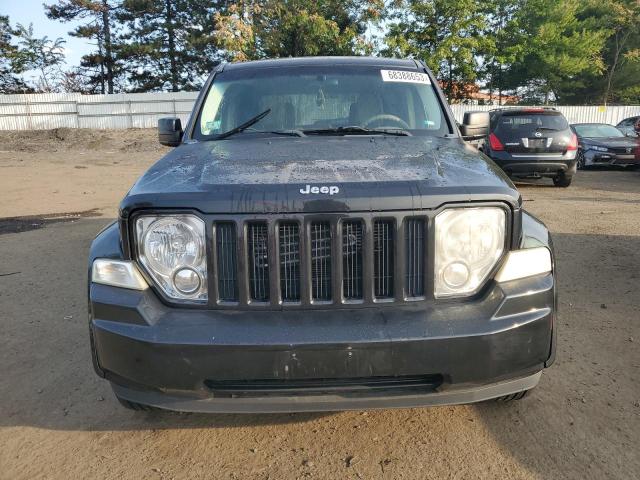 Photo 4 VIN: 1J8GN28K99W548230 - JEEP LIBERTY 