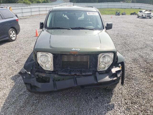 Photo 4 VIN: 1J8GN28KX8W177674 - JEEP LIBERTY SP 