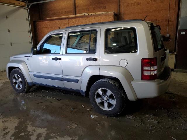 Photo 1 VIN: 1J8GN28KX8W267570 - JEEP LIBERTY 