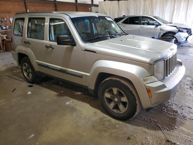 Photo 3 VIN: 1J8GN28KX8W267570 - JEEP LIBERTY 