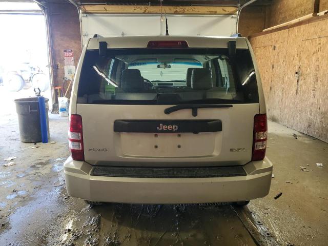 Photo 5 VIN: 1J8GN28KX8W267570 - JEEP LIBERTY 