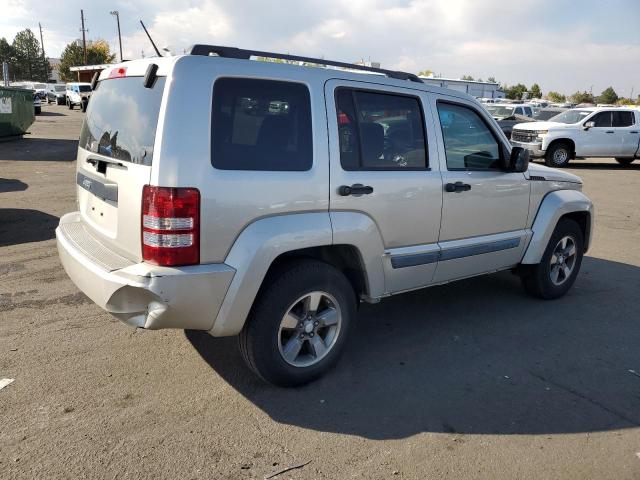 Photo 2 VIN: 1J8GN28KX9W503376 - JEEP LIBERTY SP 