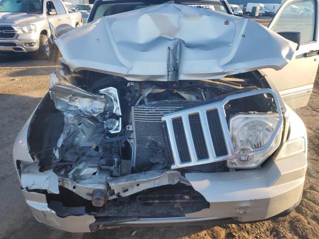 Photo 10 VIN: 1J8GN58K28W289788 - JEEP LIBERTY 