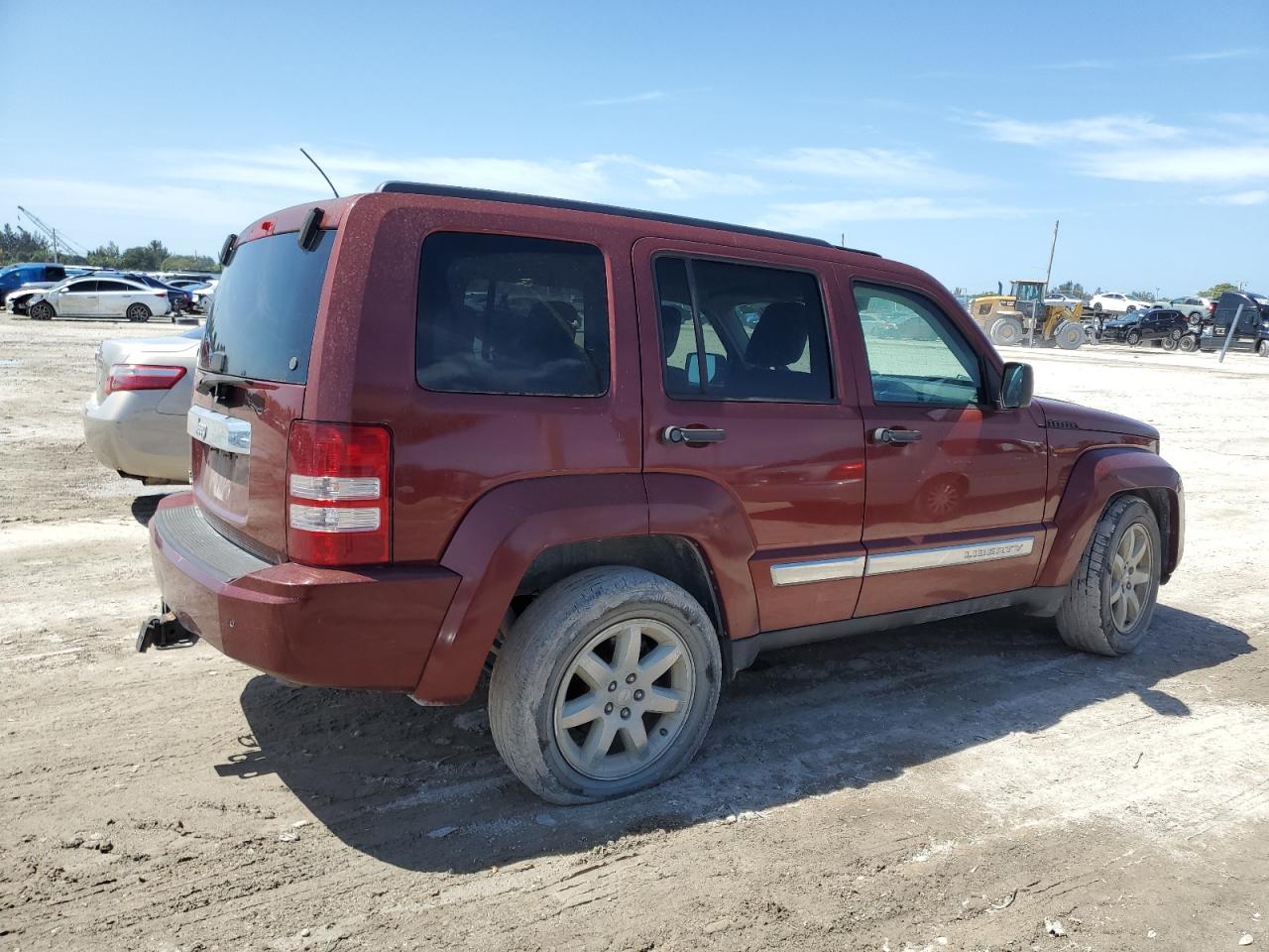 Photo 2 VIN: 1J8GN58K29W527172 - JEEP LIBERTY (NORTH AMERICA) 