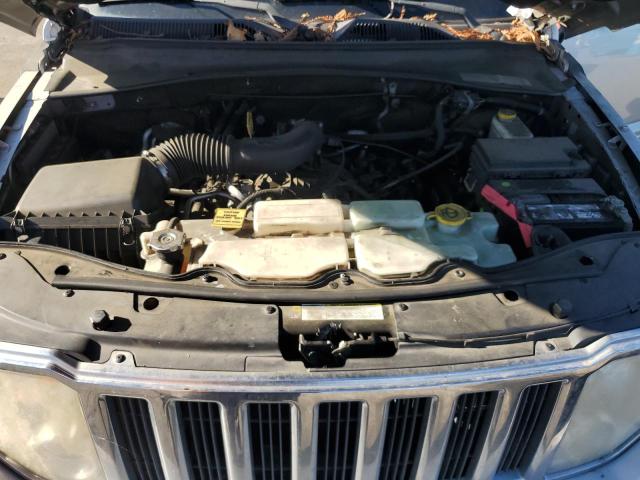 Photo 11 VIN: 1J8GN58K38W168459 - JEEP LIBERTY LI 