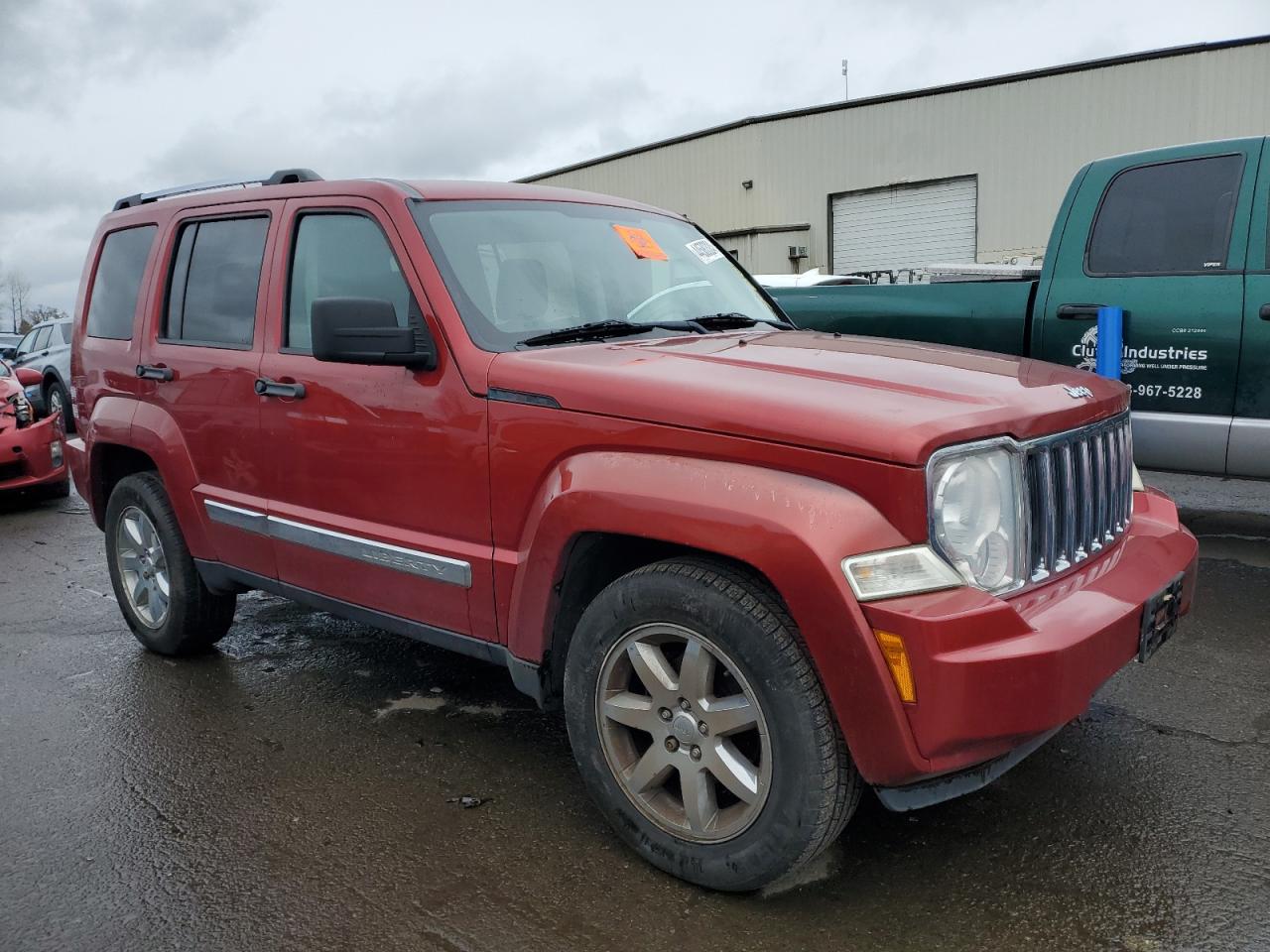 Photo 3 VIN: 1J8GN58K38W189165 - JEEP LIBERTY (NORTH AMERICA) 