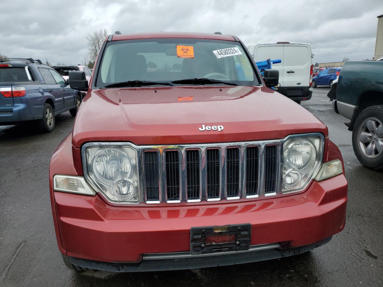 Photo 4 VIN: 1J8GN58K38W189165 - JEEP LIBERTY (NORTH AMERICA) 