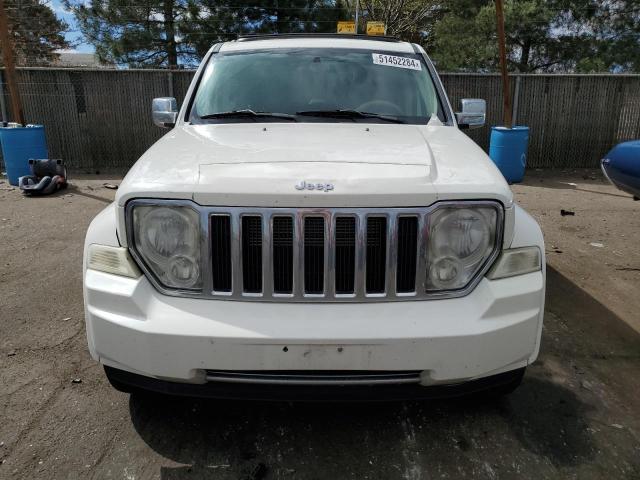 Photo 4 VIN: 1J8GN58K78W272338 - JEEP LIBERTY LI 