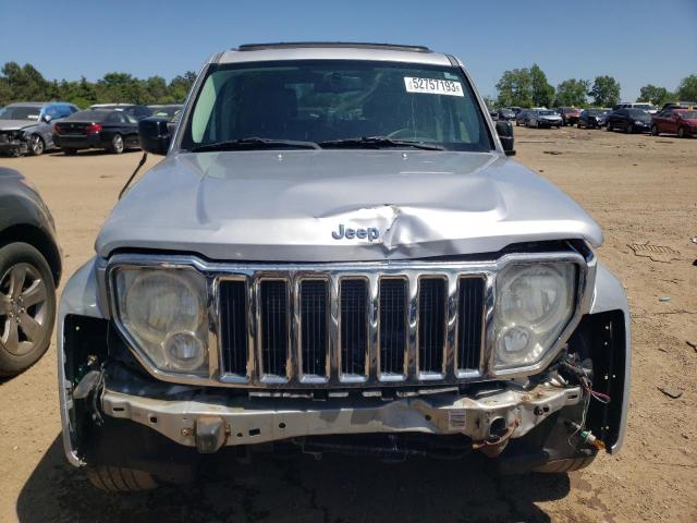 Photo 4 VIN: 1J8GN58K88W197875 - JEEP LIBERTY LI 