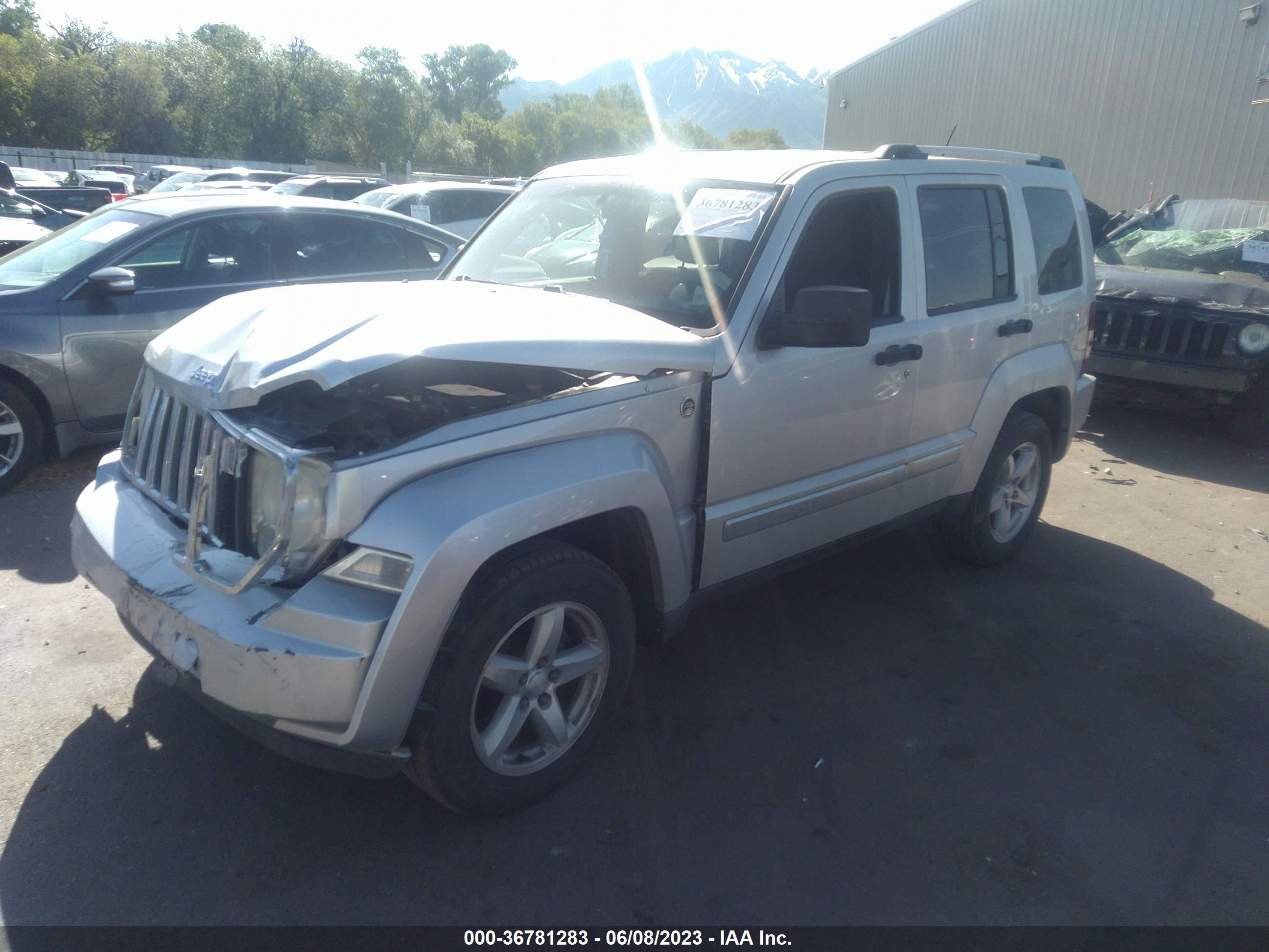 Photo 1 VIN: 1J8GN58KX9W512287 - JEEP LIBERTY (NORTH AMERICA) 