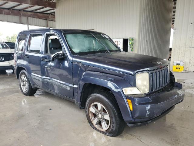 Photo 3 VIN: 1J8GP28K18W271677 - JEEP LIBERTY 