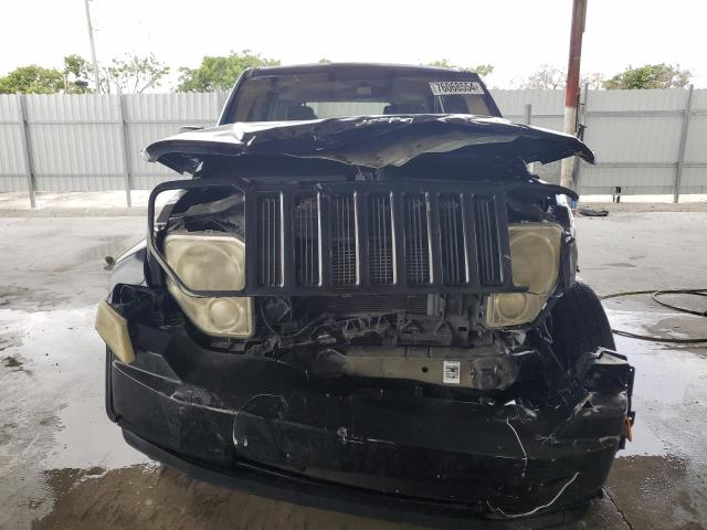 Photo 4 VIN: 1J8GP28K28W157994 - JEEP LIBERTY SP 