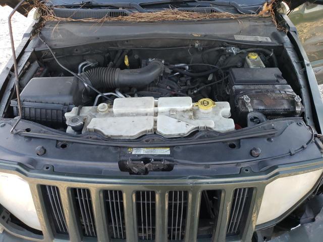 Photo 11 VIN: 1J8GP28K28W233441 - JEEP LIBERTY 