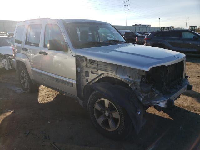 Photo 3 VIN: 1J8GP28K68W184812 - JEEP LIBERTY SP 