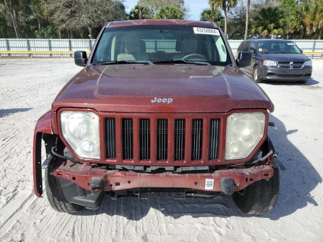 Photo 4 VIN: 1J8GP28K78W153004 - JEEP LIBERTY 