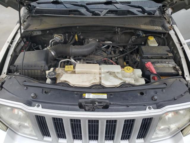 Photo 11 VIN: 1J8GP28K78W183264 - JEEP LIBERTY SP 