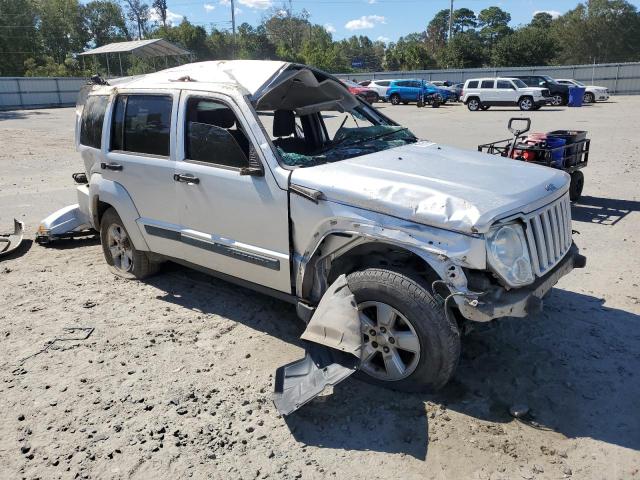 Photo 3 VIN: 1J8GP28K79W540444 - JEEP LIBERTY SP 