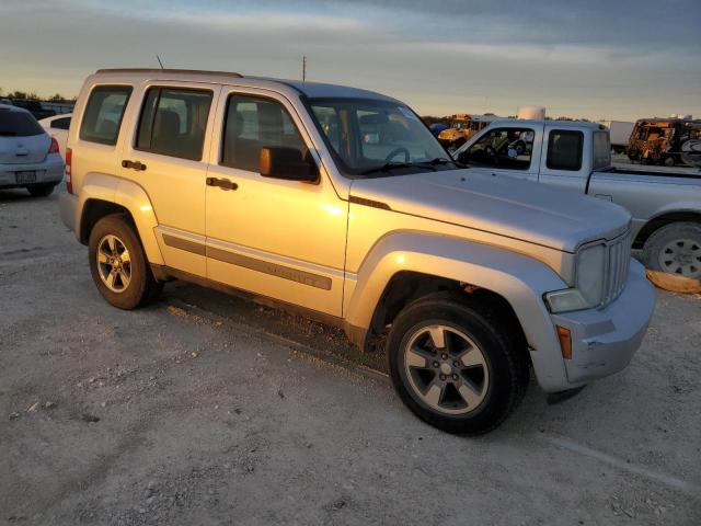 Photo 3 VIN: 1J8GP28K88W218510 - JEEP LIBERTY 