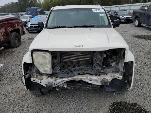 Photo 4 VIN: 1J8GP28K88W253810 - JEEP LIBERTY SP 