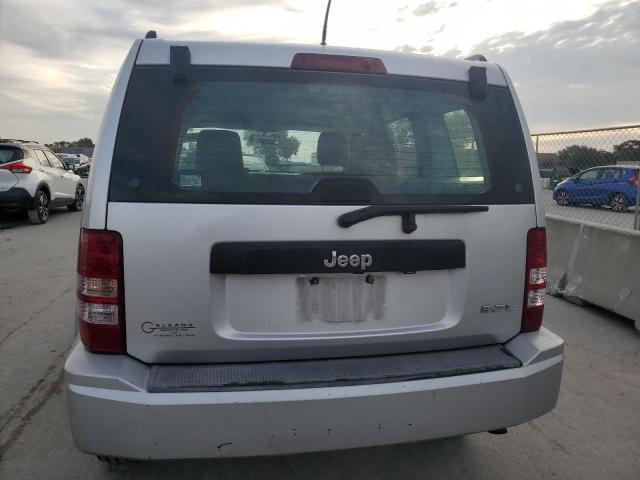 Photo 5 VIN: 1J8GP28KX8W106825 - JEEP LIBERTY SP 