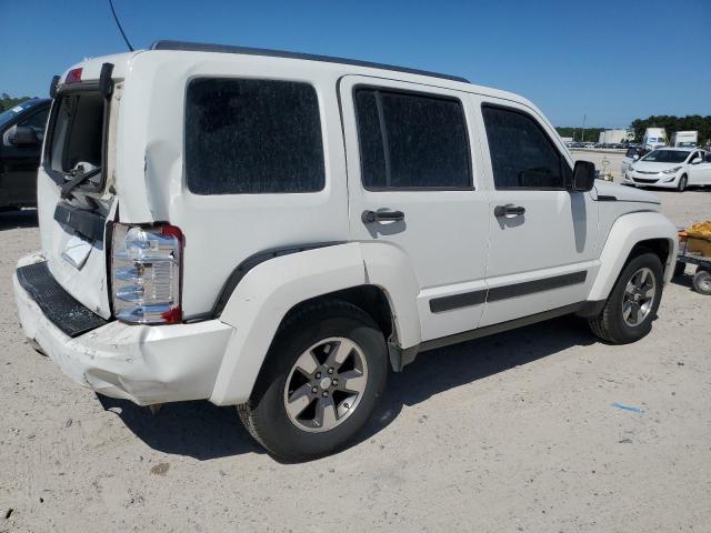 Photo 2 VIN: 1J8GP28KX8W137637 - JEEP LIBERTY 